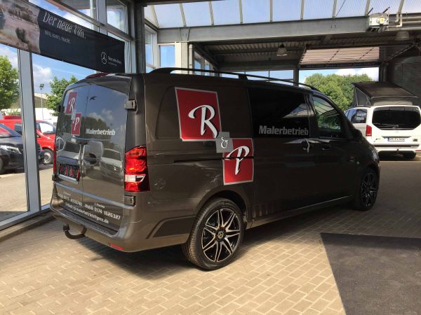 Werbebeklebung – R&P Malerbetrieb